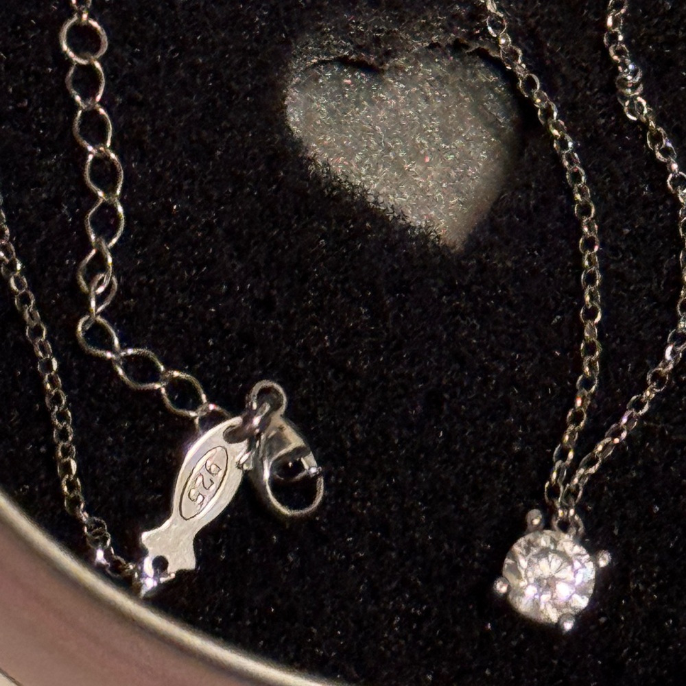 Elegant Silver Necklace with Crystal Pendant